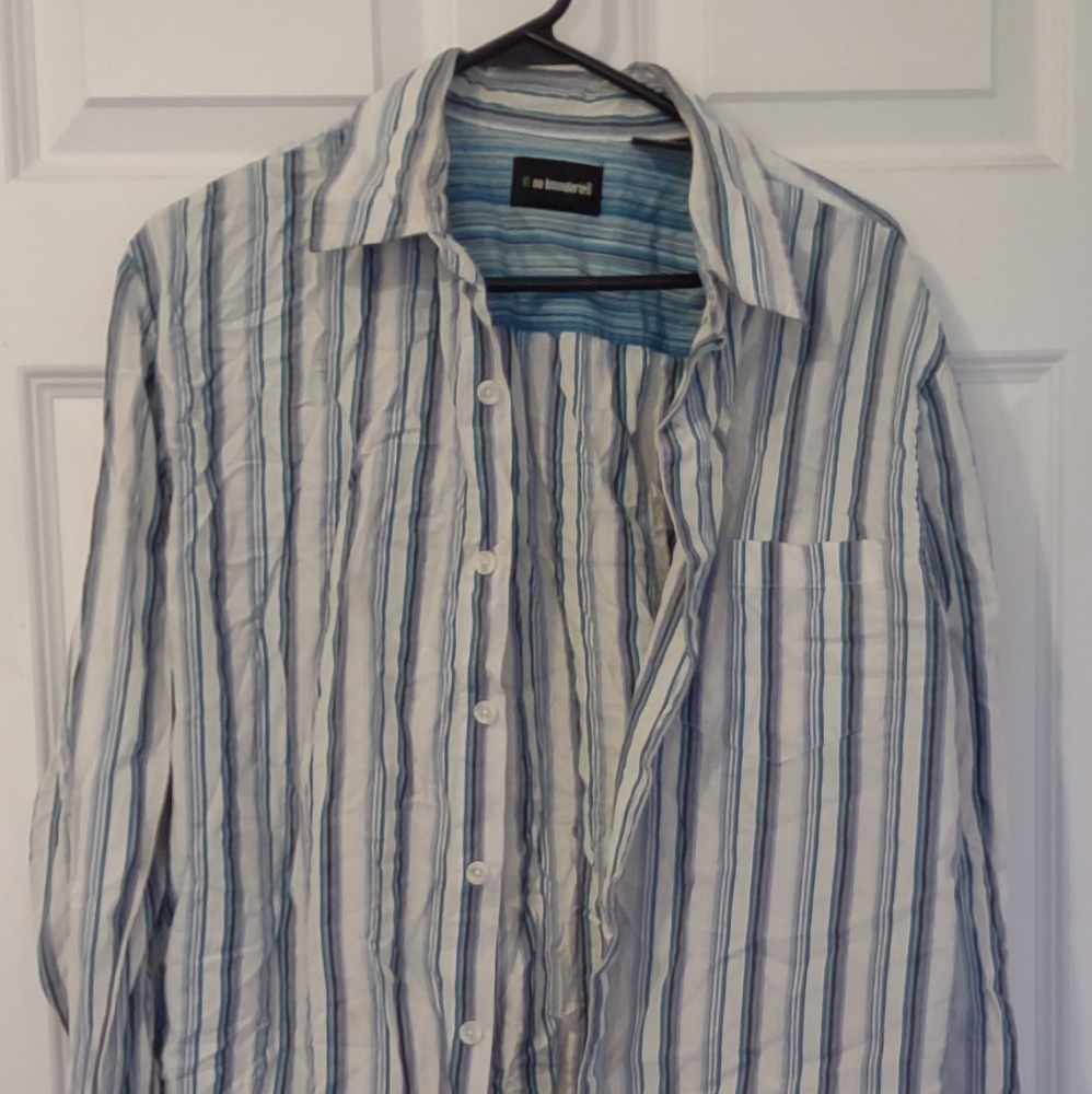 No Boundaries Men's Striped Button Up